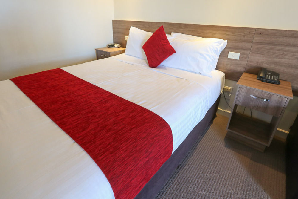 Commodore Mildura Motel Dış mekan fotoğraf