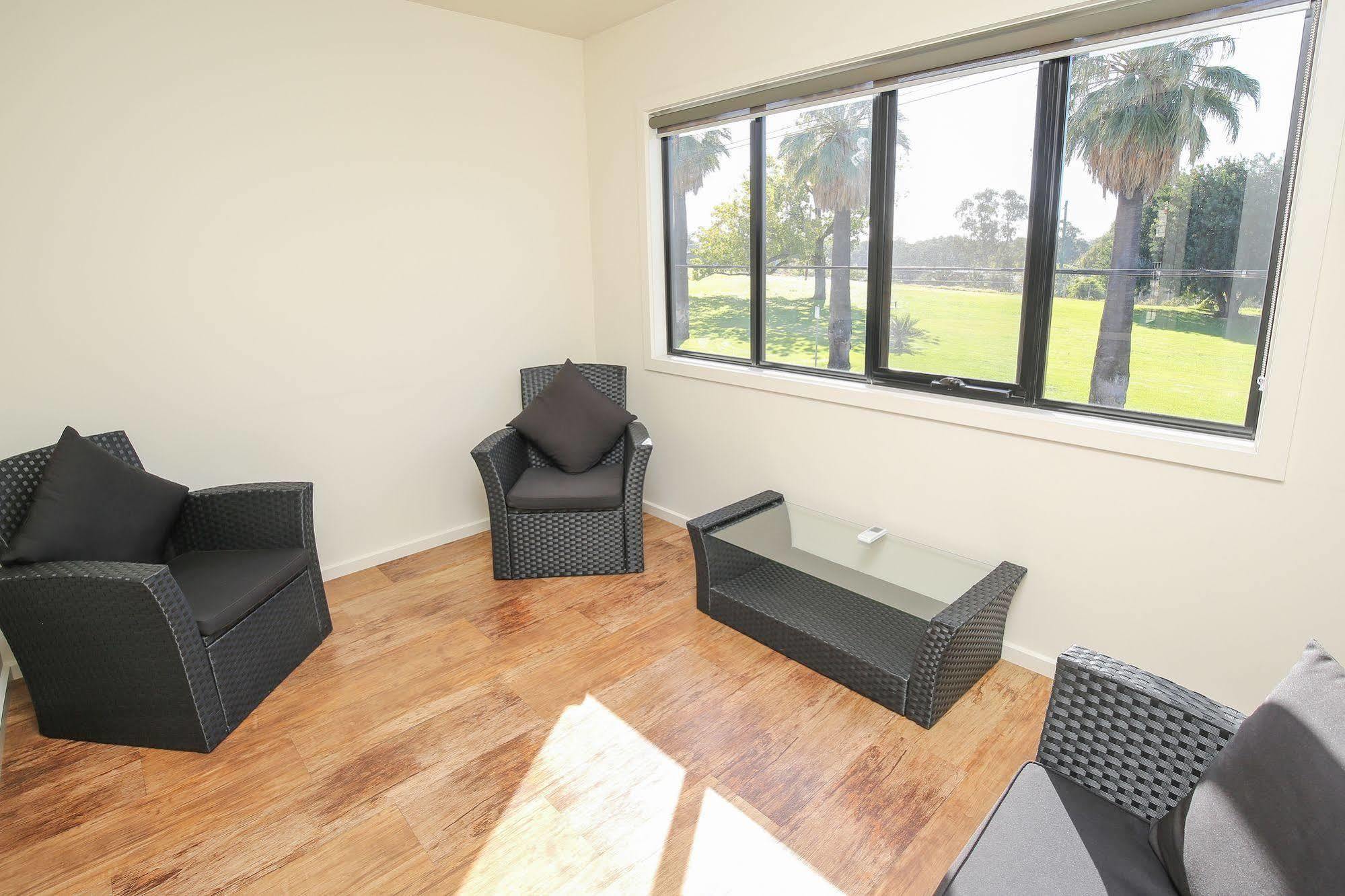 Commodore Mildura Motel Dış mekan fotoğraf
