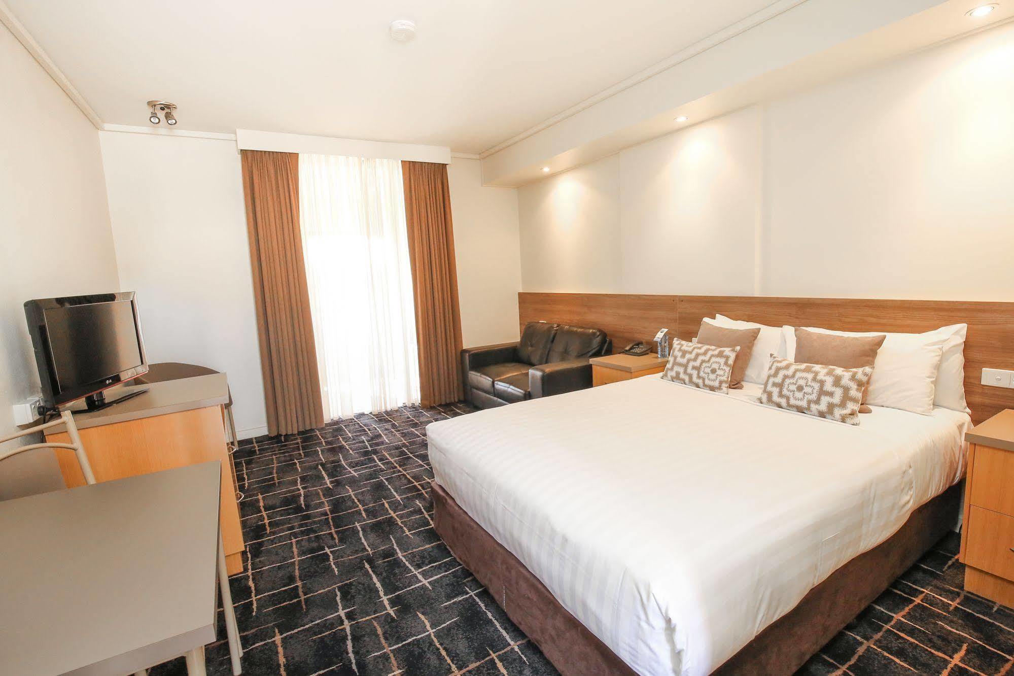 Commodore Mildura Motel Dış mekan fotoğraf