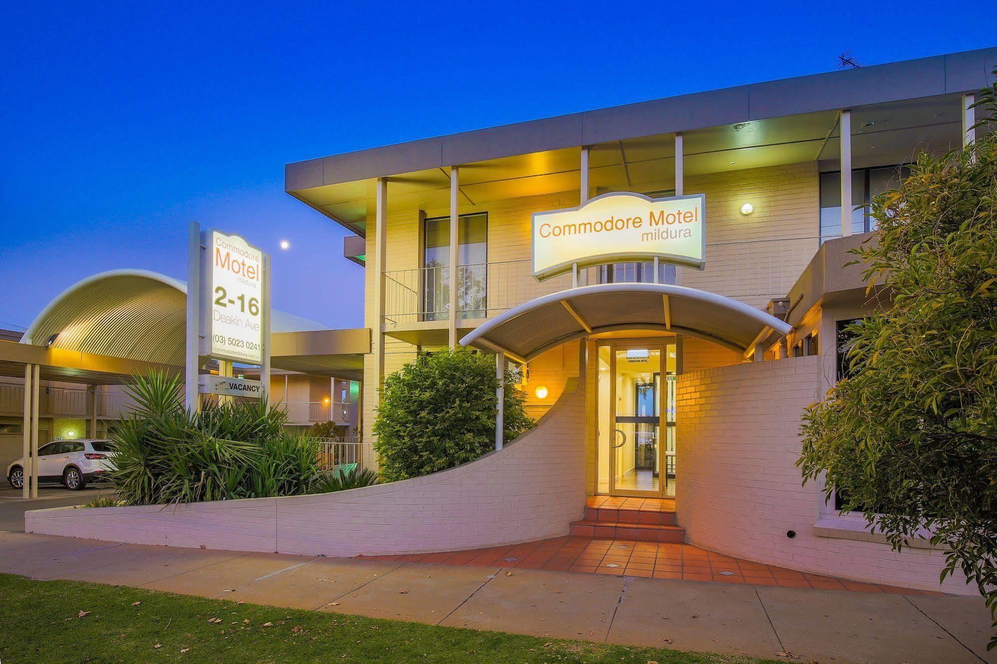 Commodore Mildura Motel Dış mekan fotoğraf