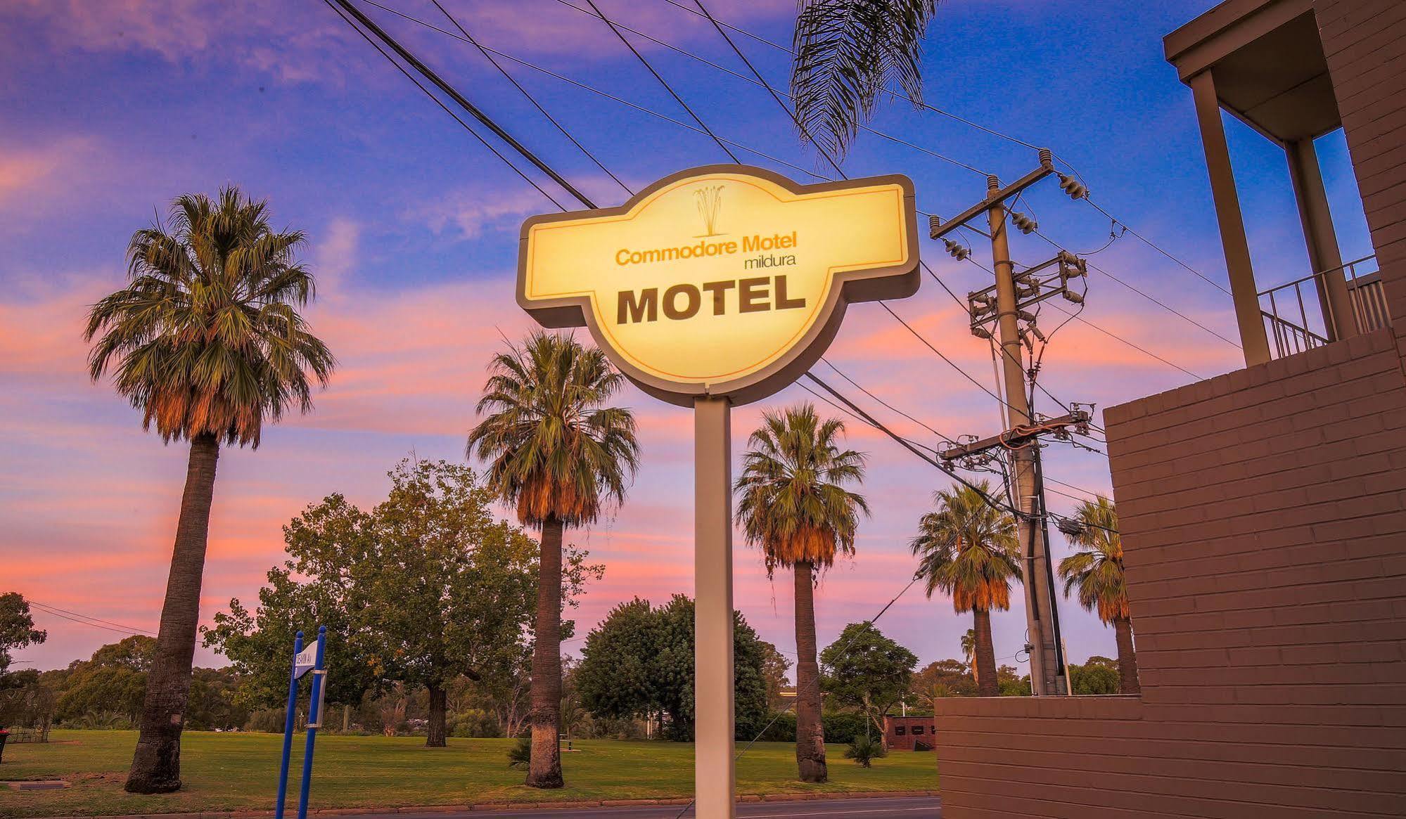 Commodore Mildura Motel Dış mekan fotoğraf