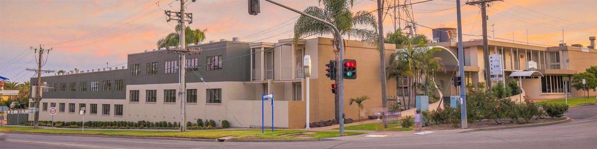 Commodore Mildura Motel Dış mekan fotoğraf